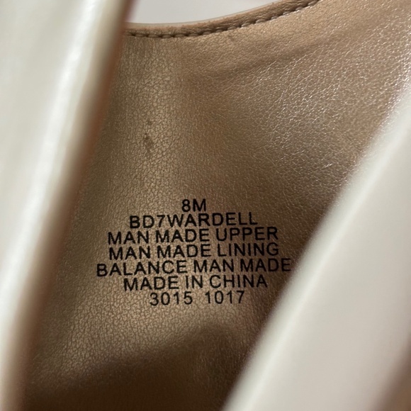 Cream Bandolino heels/shoes - Picture 9 of 9